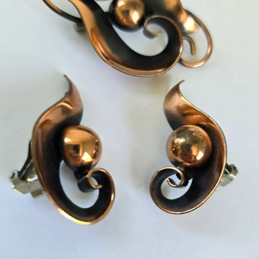 Vintage Bell Trading Post Brooch Earring Copper Swirl Modernist 1960s Western